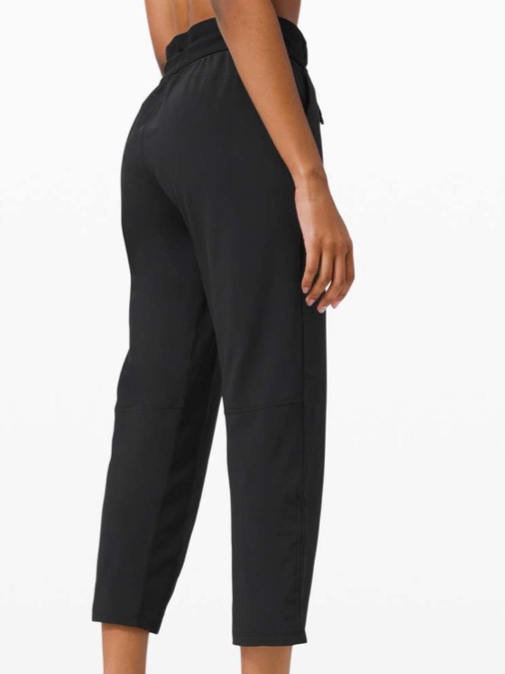 LULULEMON Beyond the Studio Crop Size 6 - Picture 6 of 7